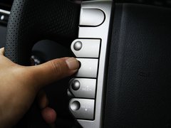2011款 1.8T 手动 两驱驰域版 5座