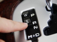 2011款 1.8T 手动 两驱驰域版 5座