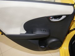 2011款 1.3L 手动 舒适型