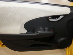 2011款 1.3L 手动 舒适型