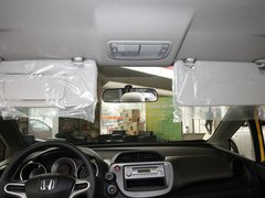 2011款 1.3L 手动 舒适型