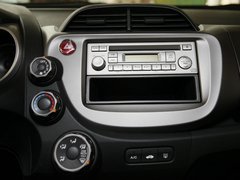 2011款 1.3L 手动 舒适型