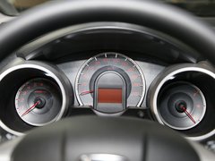 2011款 1.3L 手动 舒适型