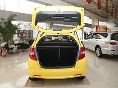 2011款 1.3L 手动 舒适型