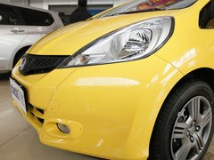 2011款 1.3L 手动 舒适型