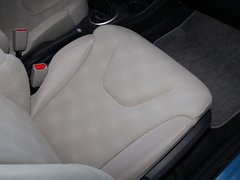 2011款 1.3L 手动 舒适型