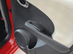 2011款 1.3L 手动 舒适型
