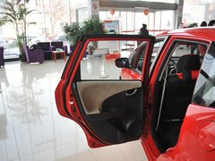 2011款 1.3L 手动 舒适型