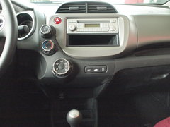2011款 1.3L 手动 舒适型