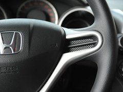 2011款 1.3L 手动 舒适型