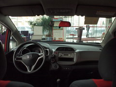 2011款 1.3L 手动 舒适型