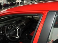 2011款 1.3L 手动 舒适型