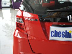 2011款 1.3L 手动 舒适型
