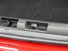 2011款 1.6T 自动 豪华型 5座