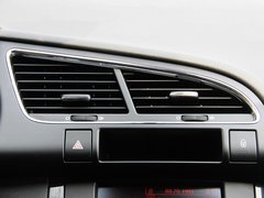 2011款 1.6T 自动 豪华型 5座