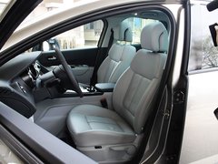 2011款 1.6T 自动 豪华型 5座