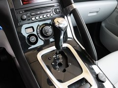 2011款 1.6T 自动 豪华型 5座