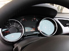 2011款 1.6T 自动 豪华型 5座