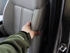 2011款 1.6T 自动 豪华型 5座