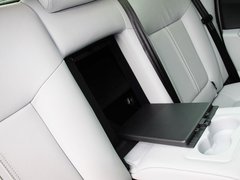 2011款 1.6T 自动 豪华型 5座