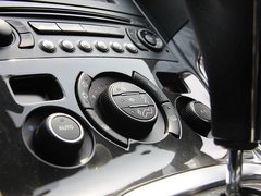 2011款 1.6T 自动 豪华型 5座