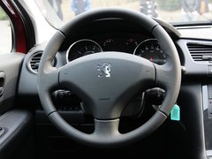 2011款 1.6T 自动 豪华型 5座