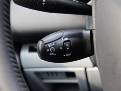 2011款 1.6T 自动 豪华型 5座