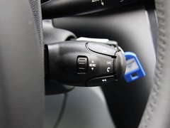 2011款 1.6T 自动 豪华型 5座