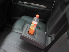 2011款 1.6T 自动 豪华型 5座