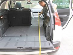 2011款 1.6T 自动 豪华型 5座