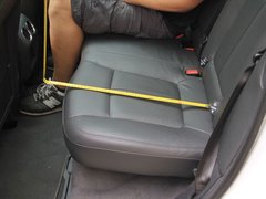 2011款 1.6T 自动 豪华型 5座