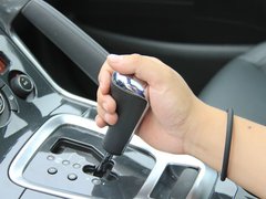 2011款 1.6T 自动 豪华型 5座