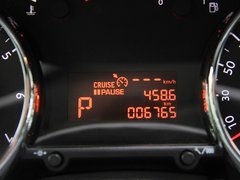 2011款 1.6T 自动 豪华型 5座
