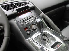 2011款 1.6T 自动 豪华型 5座
