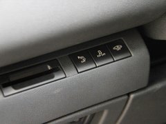 2011款 1.6T 自动 豪华型 5座