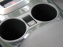 2011款 1.6T 自动 豪华型 5座