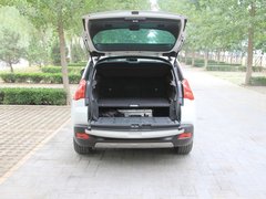 2011款 1.6T 自动 豪华型 5座