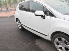 2011款 1.6T 自动 豪华型 5座
