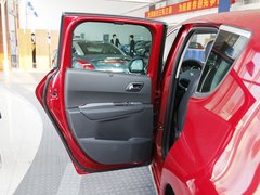 2011款 1.6T 自动 豪华型 5座