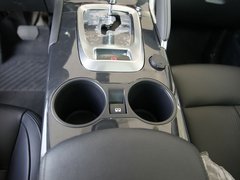 2011款 1.6T 自动 豪华型 5座