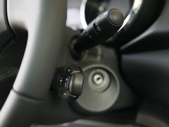2011款 1.6T 自动 豪华型 5座