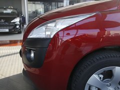 2011款 1.6T 自动 豪华型 5座