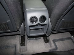 2011款 1.6T 自动 豪华型 5座
