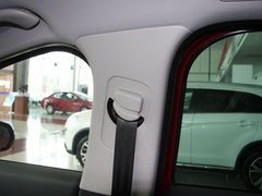 2011款 1.6T 自动 豪华型 5座