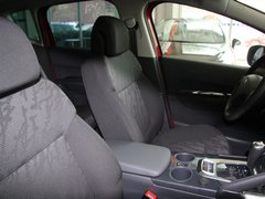 2011款 1.6T 自动 豪华型 5座