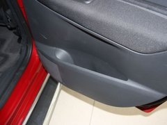 2011款 1.6T 自动 豪华型 5座