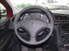 2011款 1.6T 自动 豪华型 5座