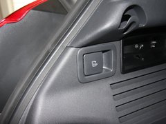 2011款 1.6T 自动 豪华型 5座
