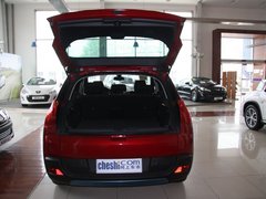 2011款 1.6T 自动 豪华型 5座