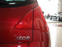 2011款 1.6T 自动 豪华型 5座